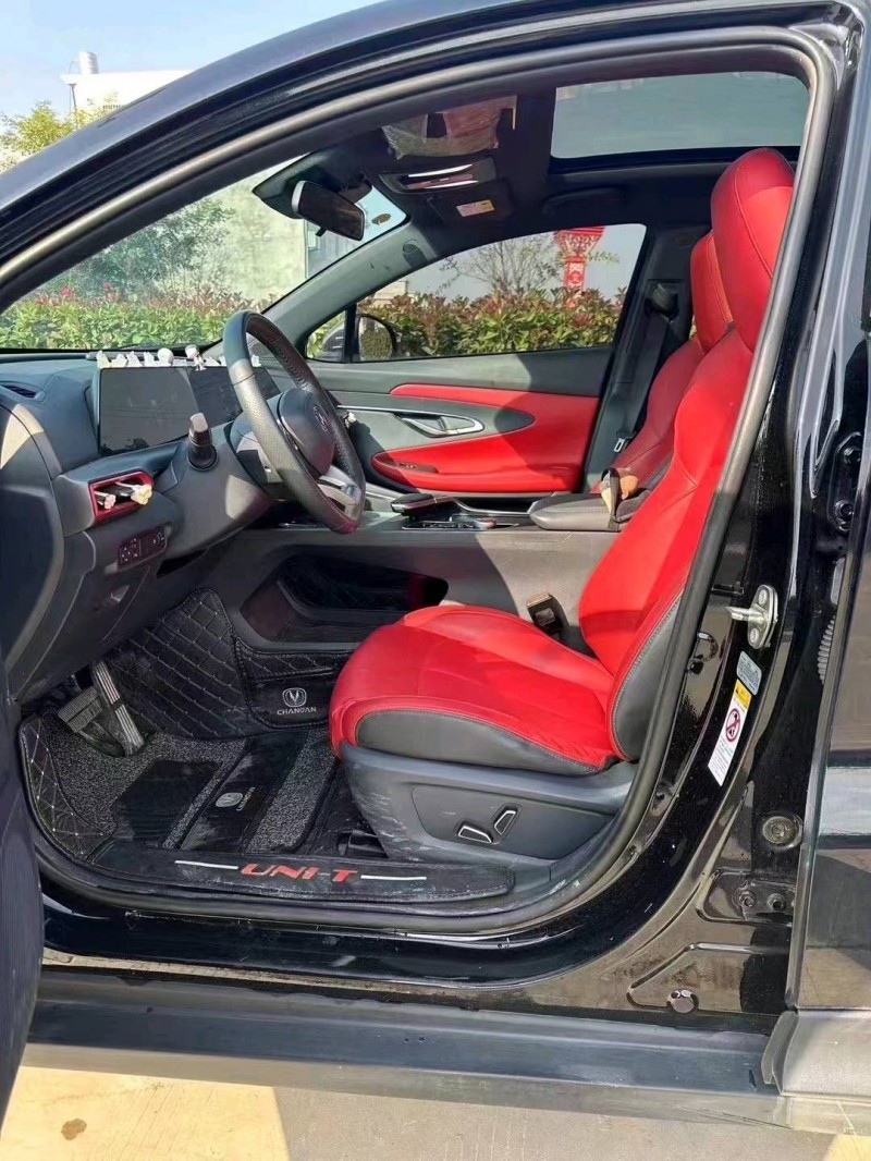 常州21年长安汽车UNI-T5