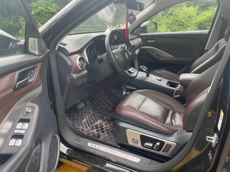 珠海20年长城汽车WEY VV67
