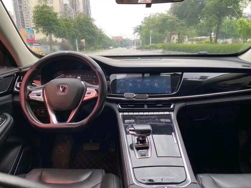 深圳19年长安汽车CS855