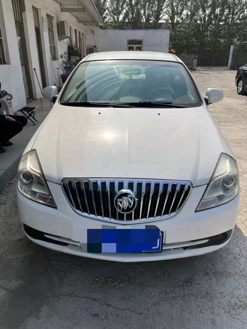 枣庄16年别克凯越1