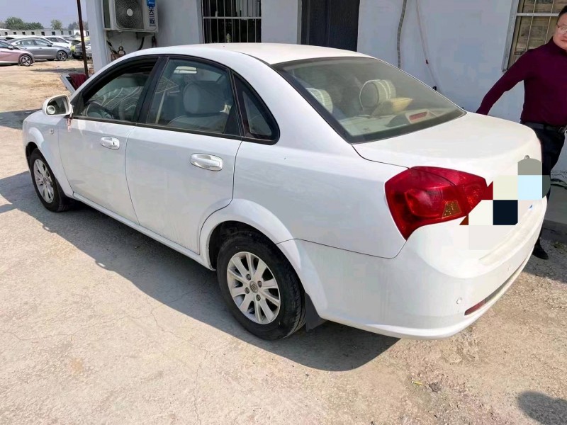 枣庄16年别克凯越3