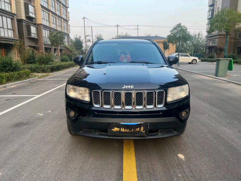 徐州12年Jeep指南者1
