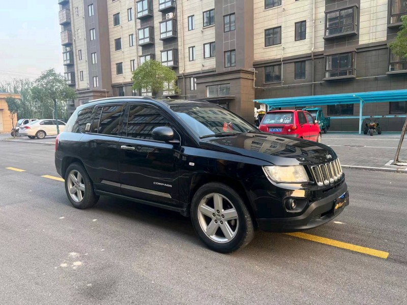 徐州12年Jeep指南者3