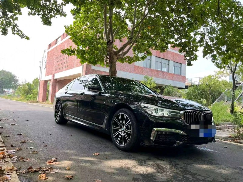 徐州18年宝马7系4
