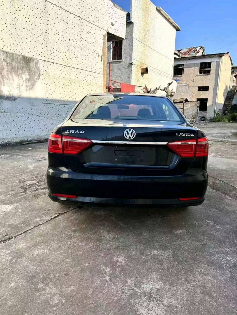 嘉兴16年大众朗逸9