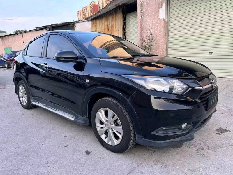 珠海17年本田缤智9