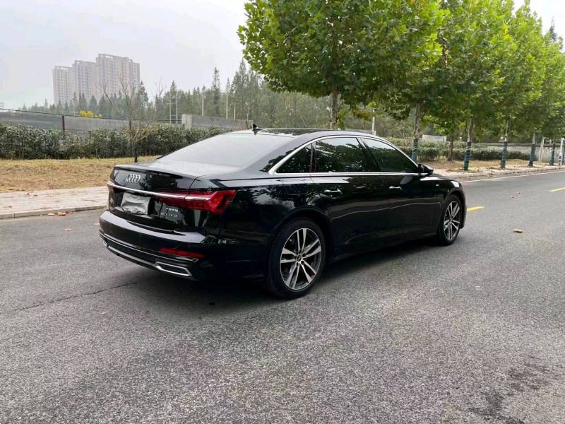 徐州23年奥迪A6L8