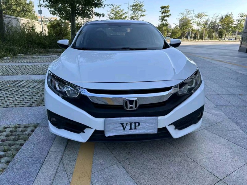 珠海17年本田思域1