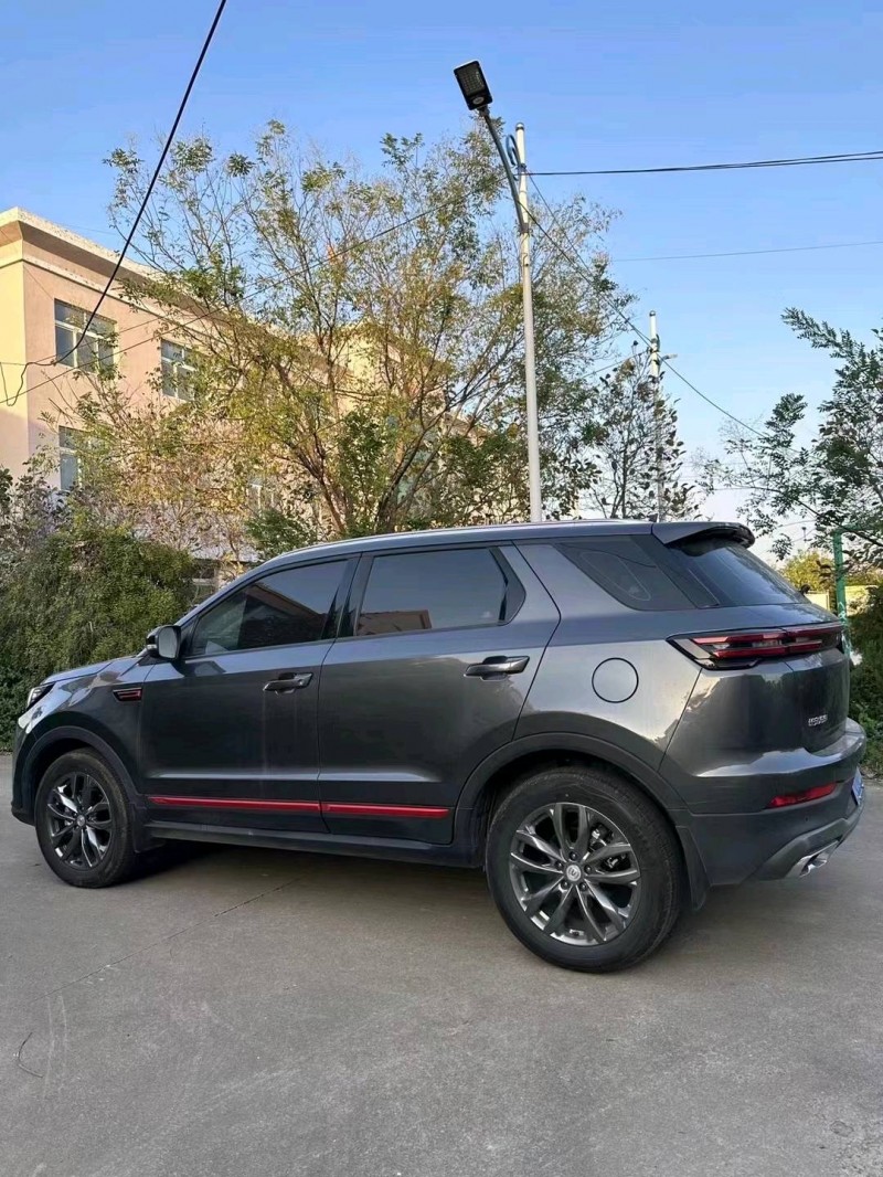 东营23年长安汽车CS557