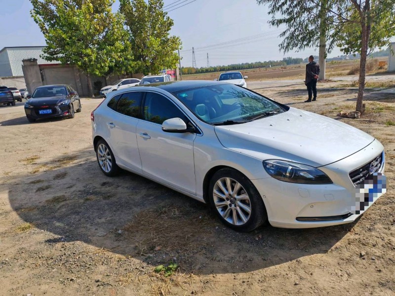 保定14年沃尔沃V404