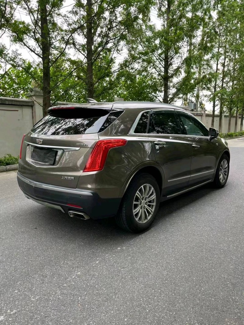 徐州17年凯迪拉克XT58
