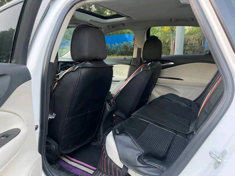 徐州20年别克威朗4