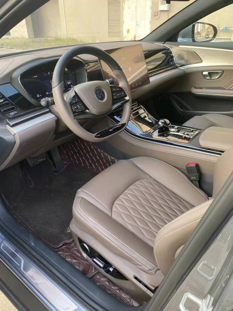 深圳23年比亚迪汉5