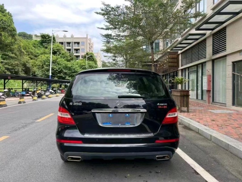 中山11年奔驰R5