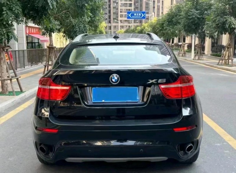 珠海10年宝马X62