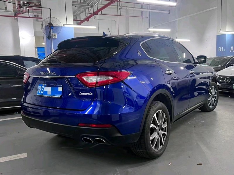 东莞17年玛莎拉蒂Levante4