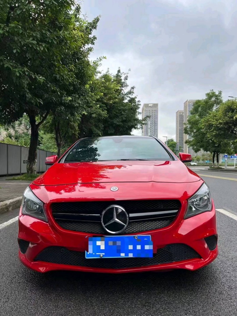重庆16年奔驰CLA1
