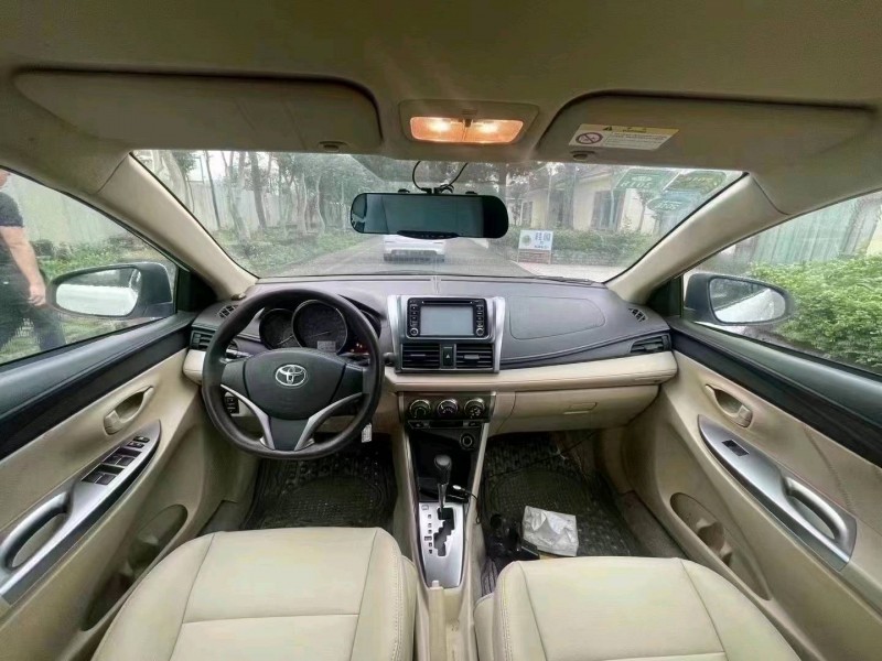 珠海14年丰田YARiS L 致炫9