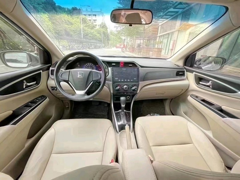 中山18年本田凌派8