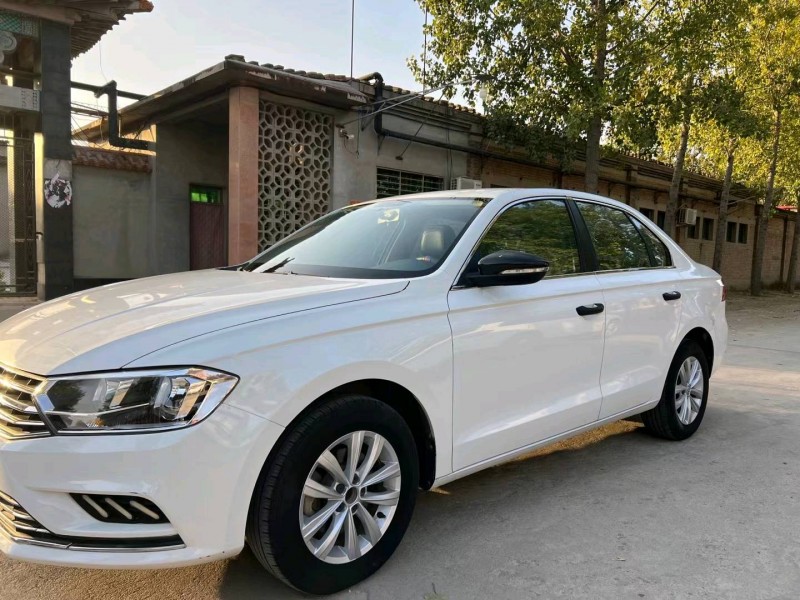 保定17年大众宝来3