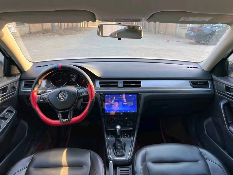 保定17年大众宝来5