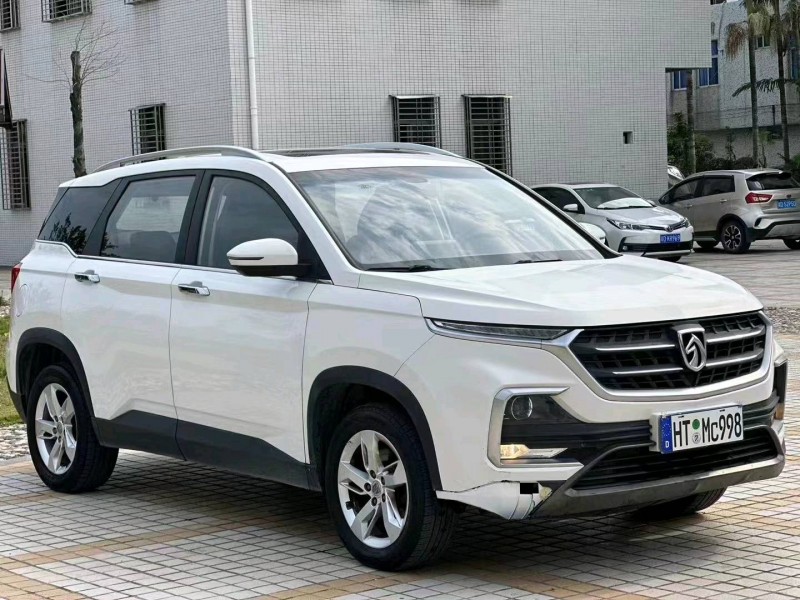 珠海18年寶駿5302