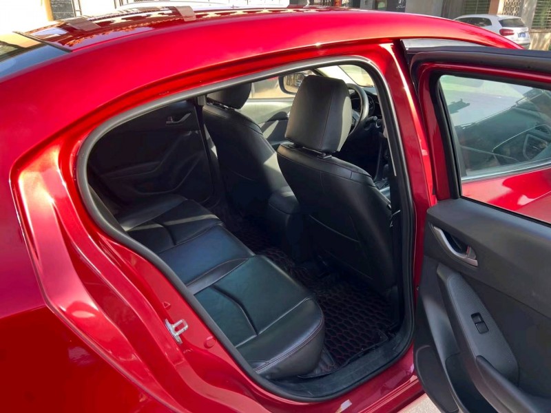 保定18年马自达昂克赛拉6