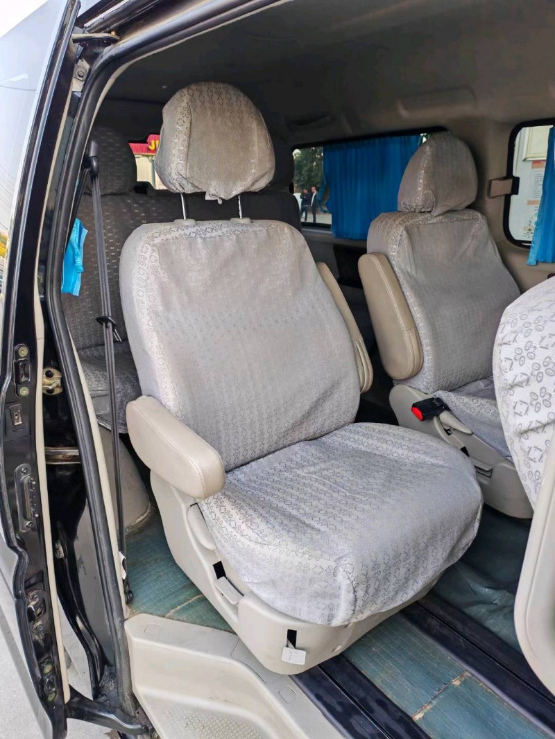 保定20年东风菱智5