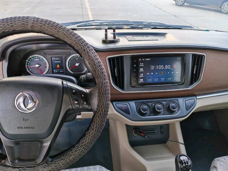 保定20年东风菱智6