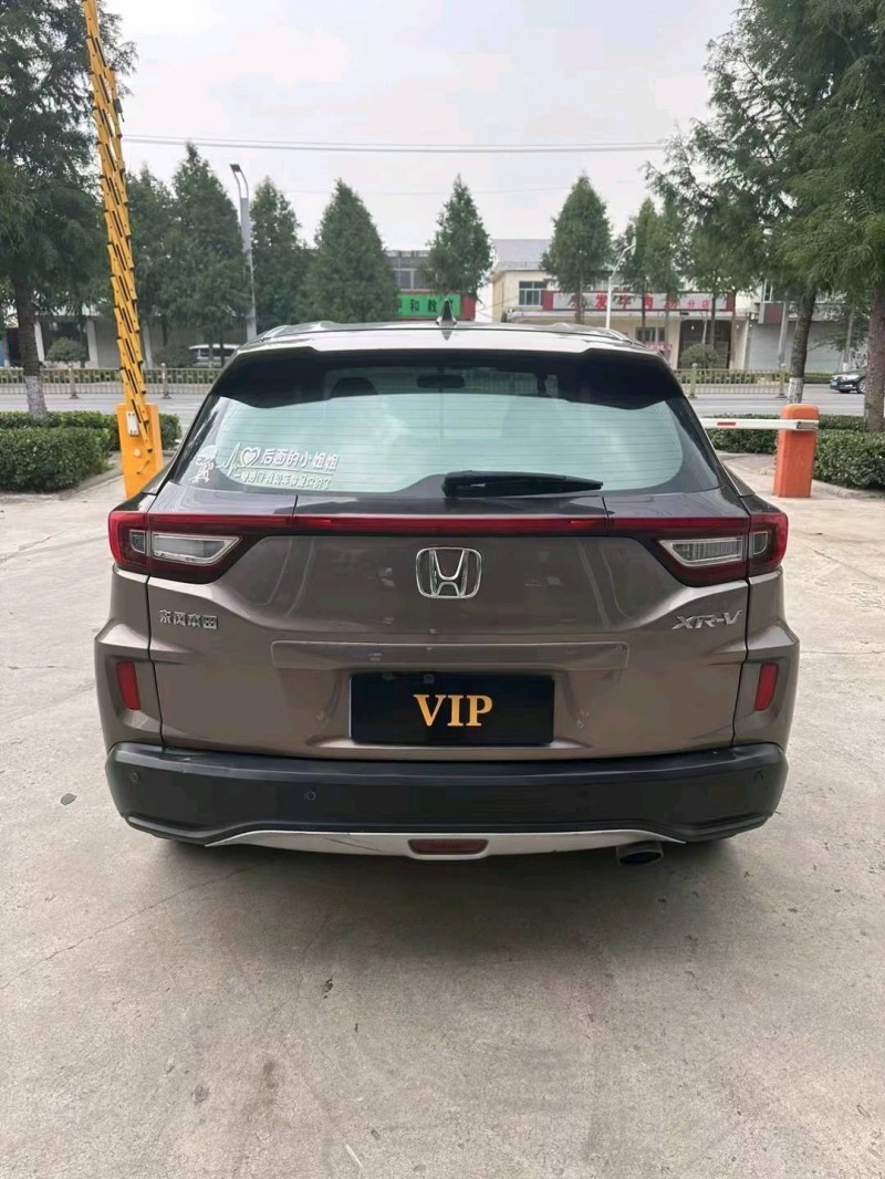 临沂16年本田XRV8
