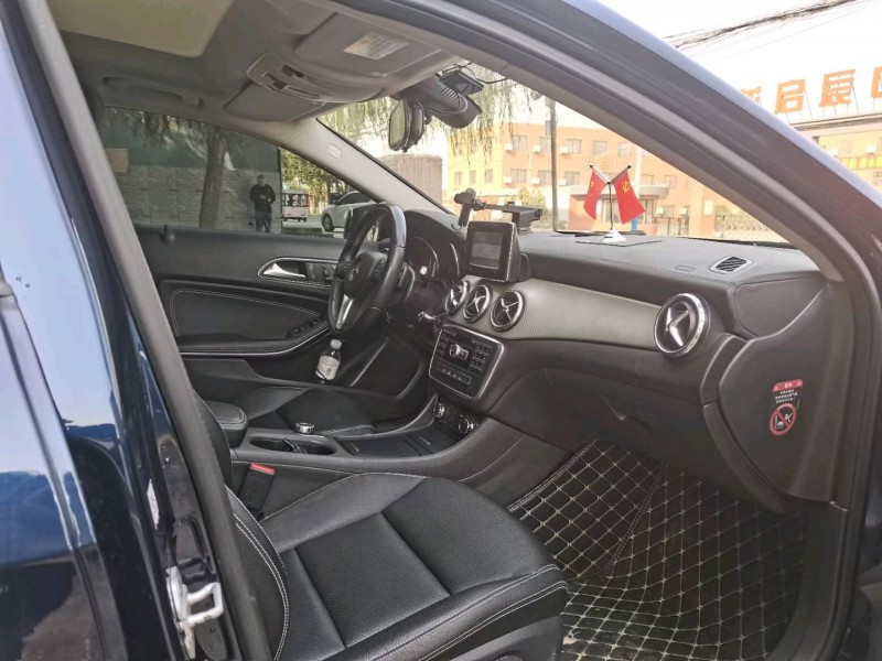 保定20年东风菱智4