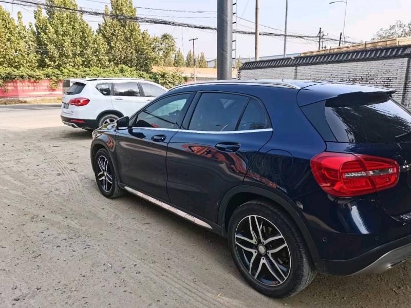 保定20年东风菱智5