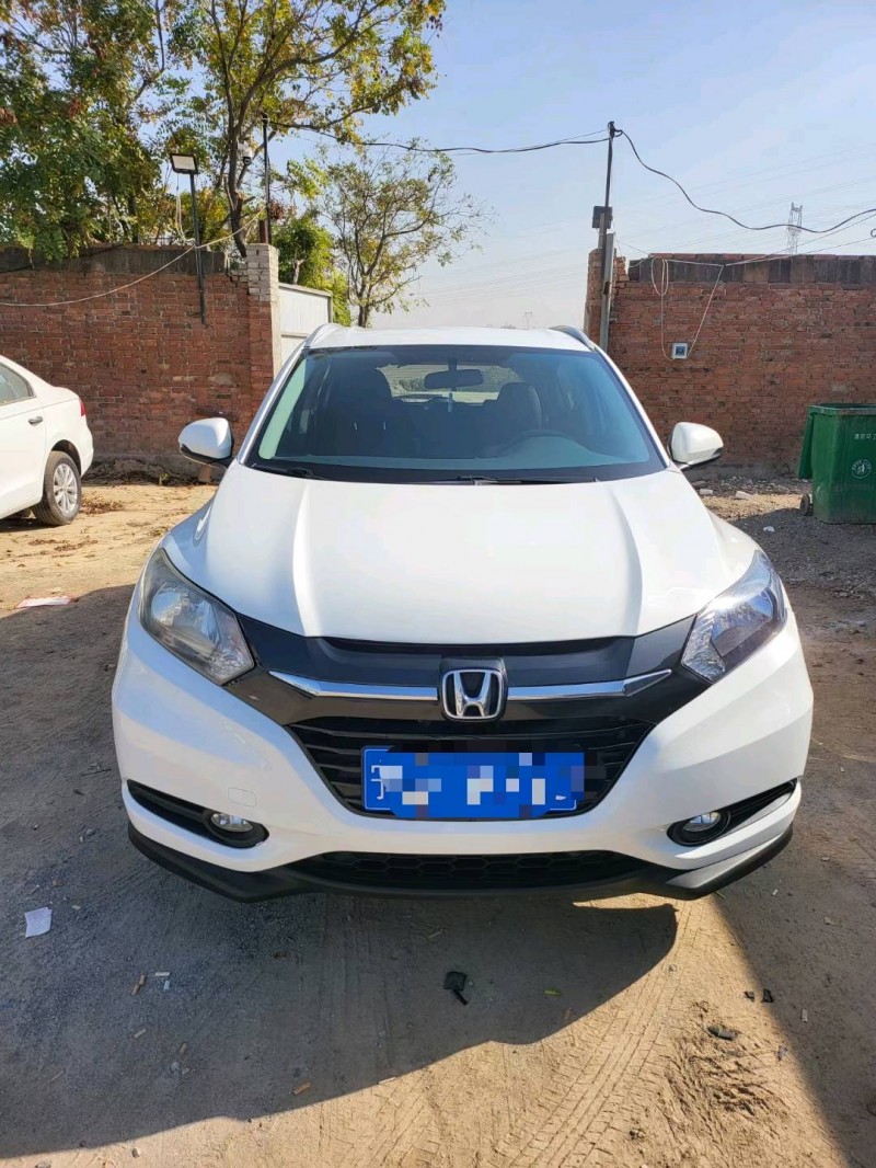 保定18年本田缤智1