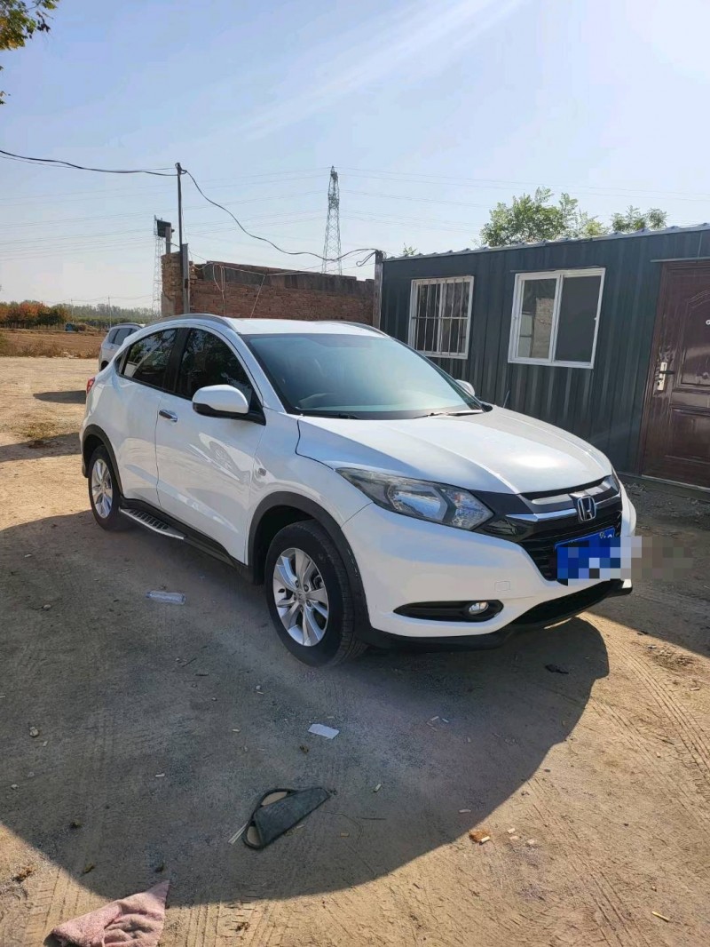 保定18年本田缤智3