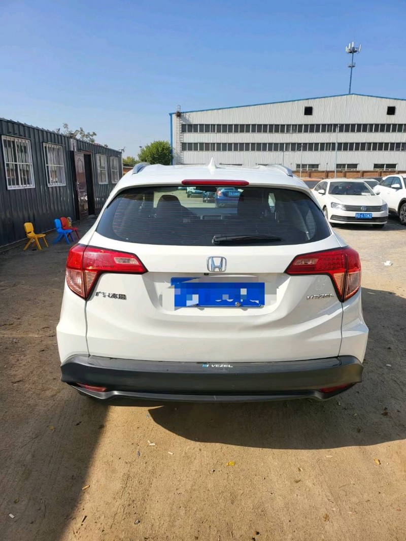 保定18年本田缤智9