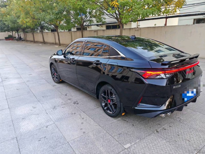 保定22年东风奕炫7