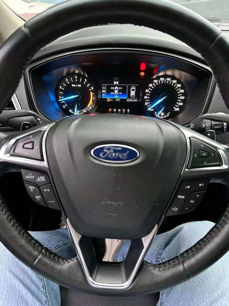 重庆19年福特蒙迪欧4