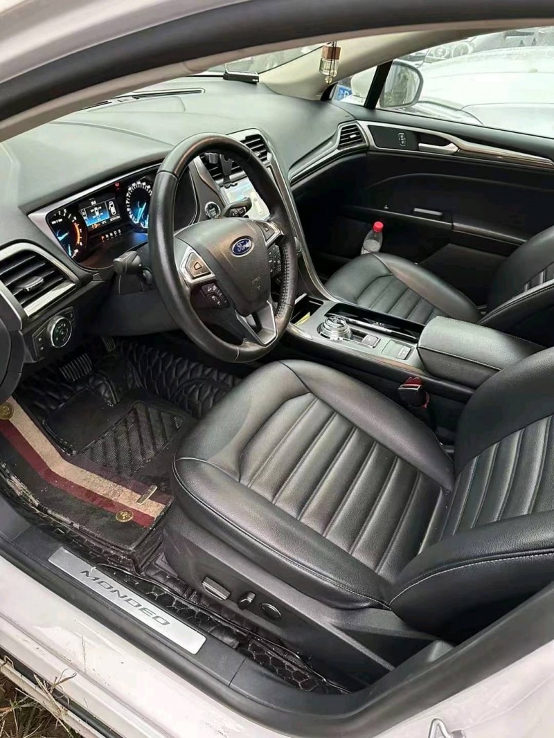 重庆19年福特蒙迪欧7