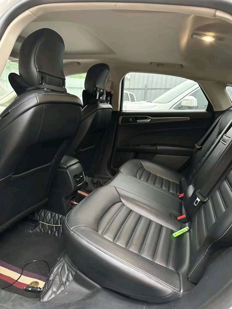 重庆19年福特蒙迪欧9