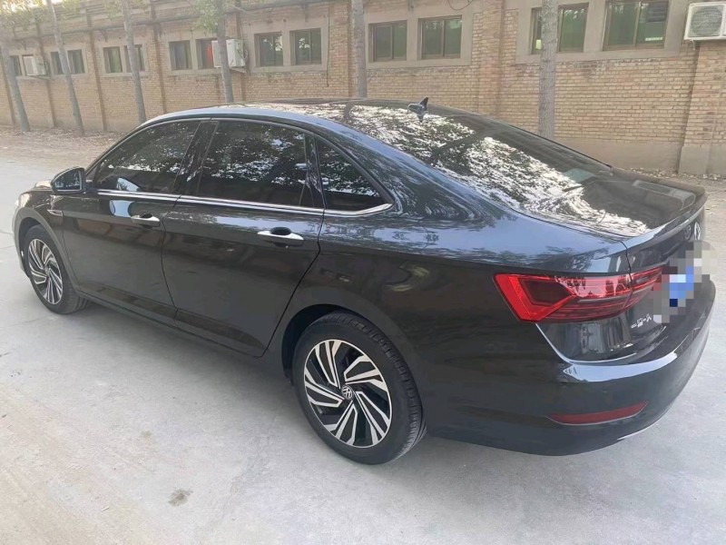 保定21年大众速腾5