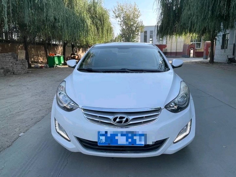 保定15年现代朗动1