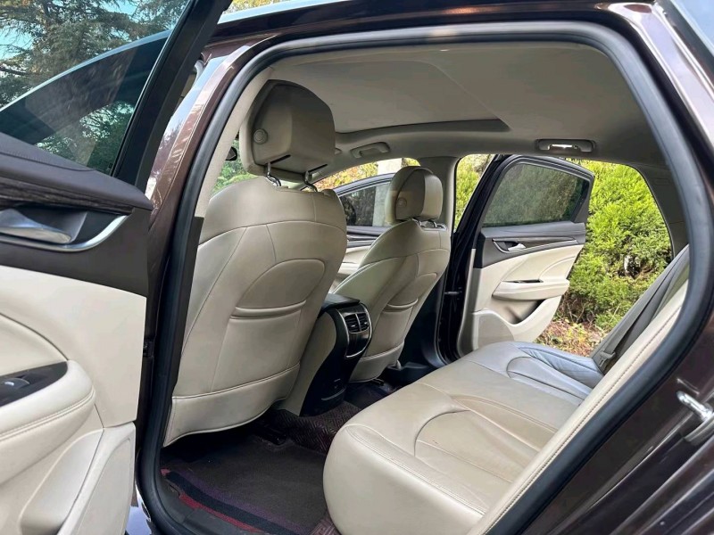 徐州17年别克君越4