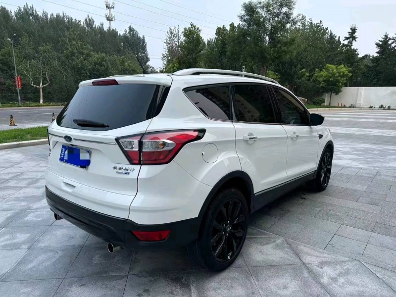 廊坊17年福特翼虎5