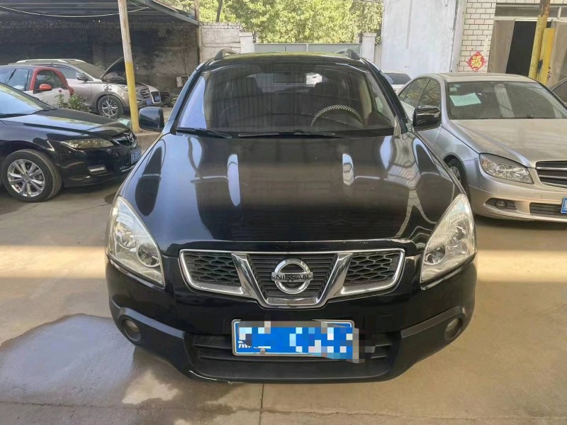 保定12年日产逍客1