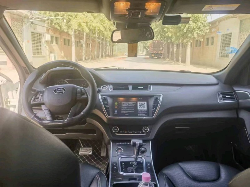 保定16年陆风X76