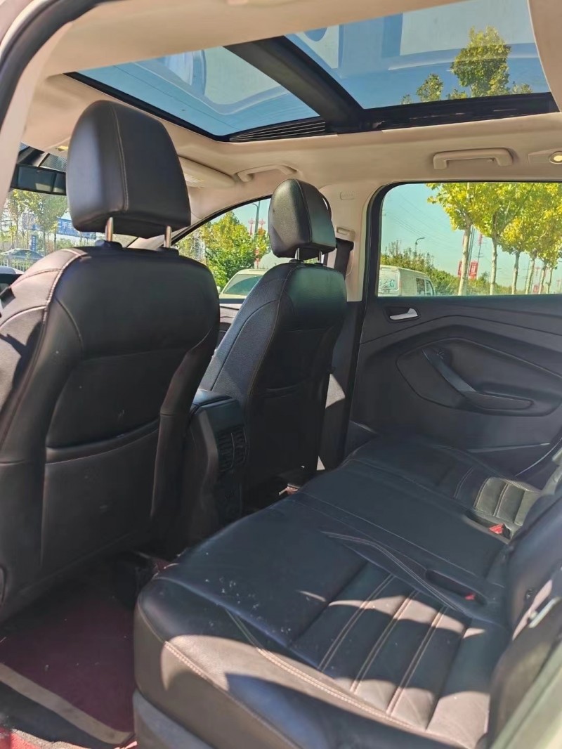 济宁18年福特翼虎6