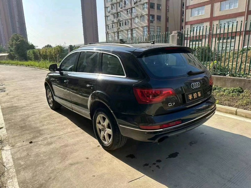 宜昌14年奧迪Q78