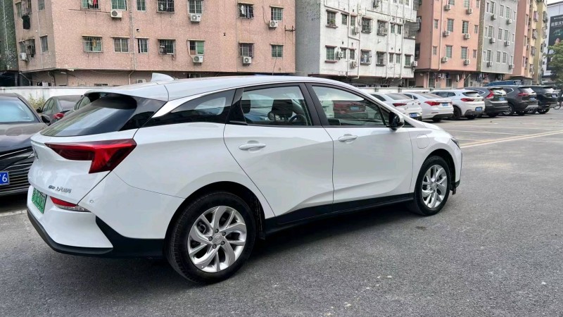 广州23年别克微蓝4