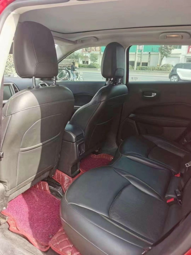 济宁17年Jeep指南者4