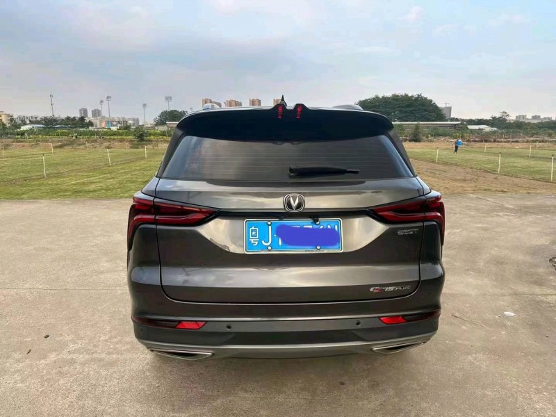 珠海21年长安汽车CS752